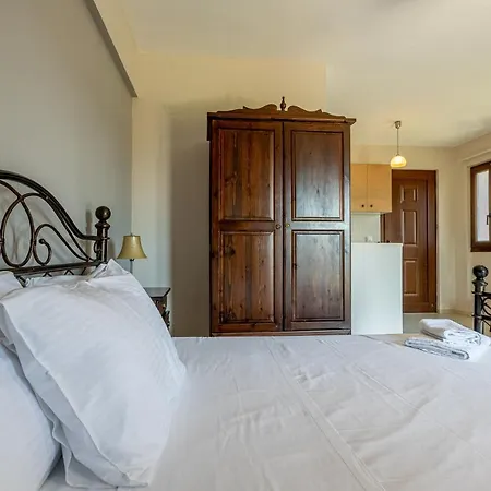 Hotel Eleon Afytos