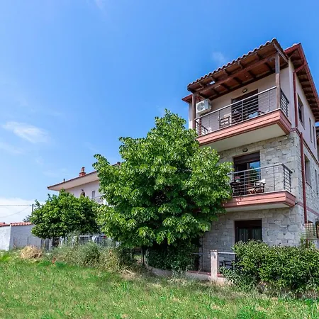 Eleon Hotel